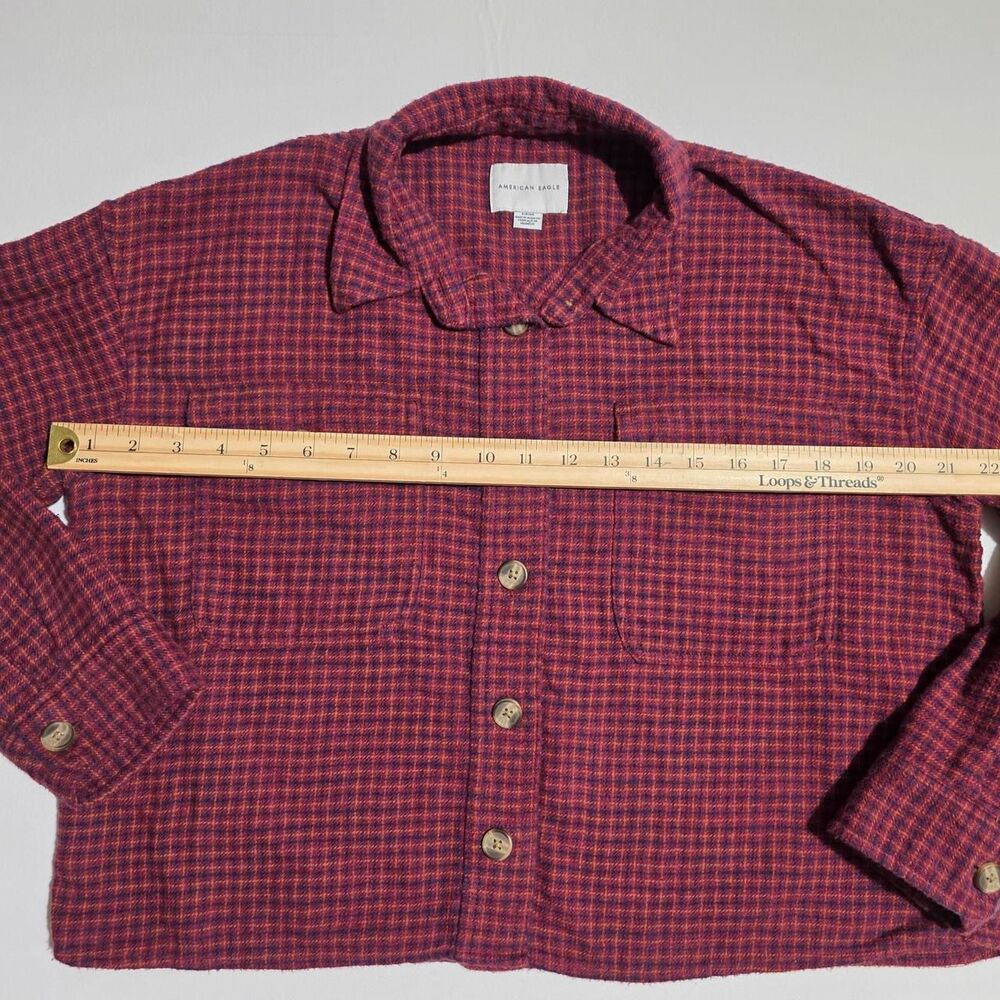 American Eagle Cropped Flannel Shirt Shacket Red Burgundy Checkered Plaid Small - Picture 3 of 7